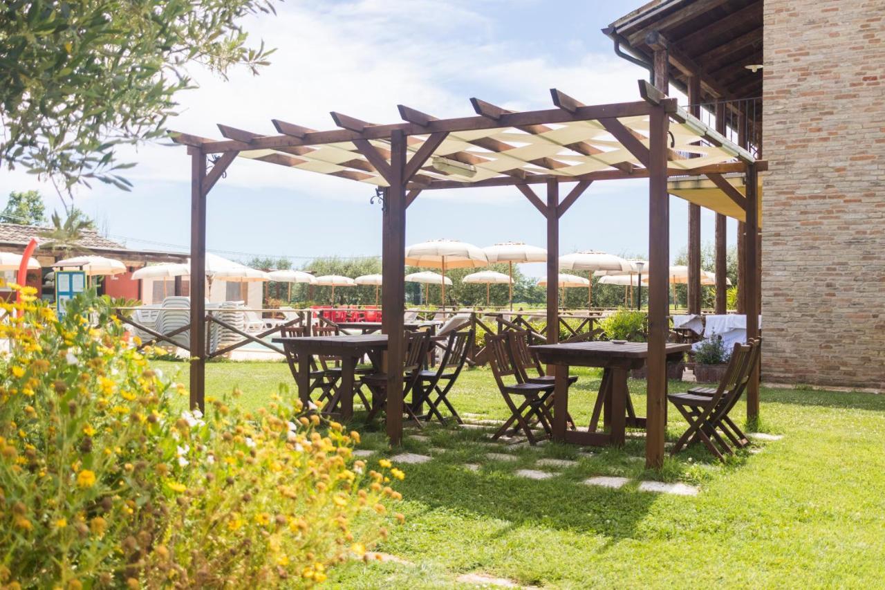 Casale Del Conero Aparthotel Porto Recanati Luaran gambar