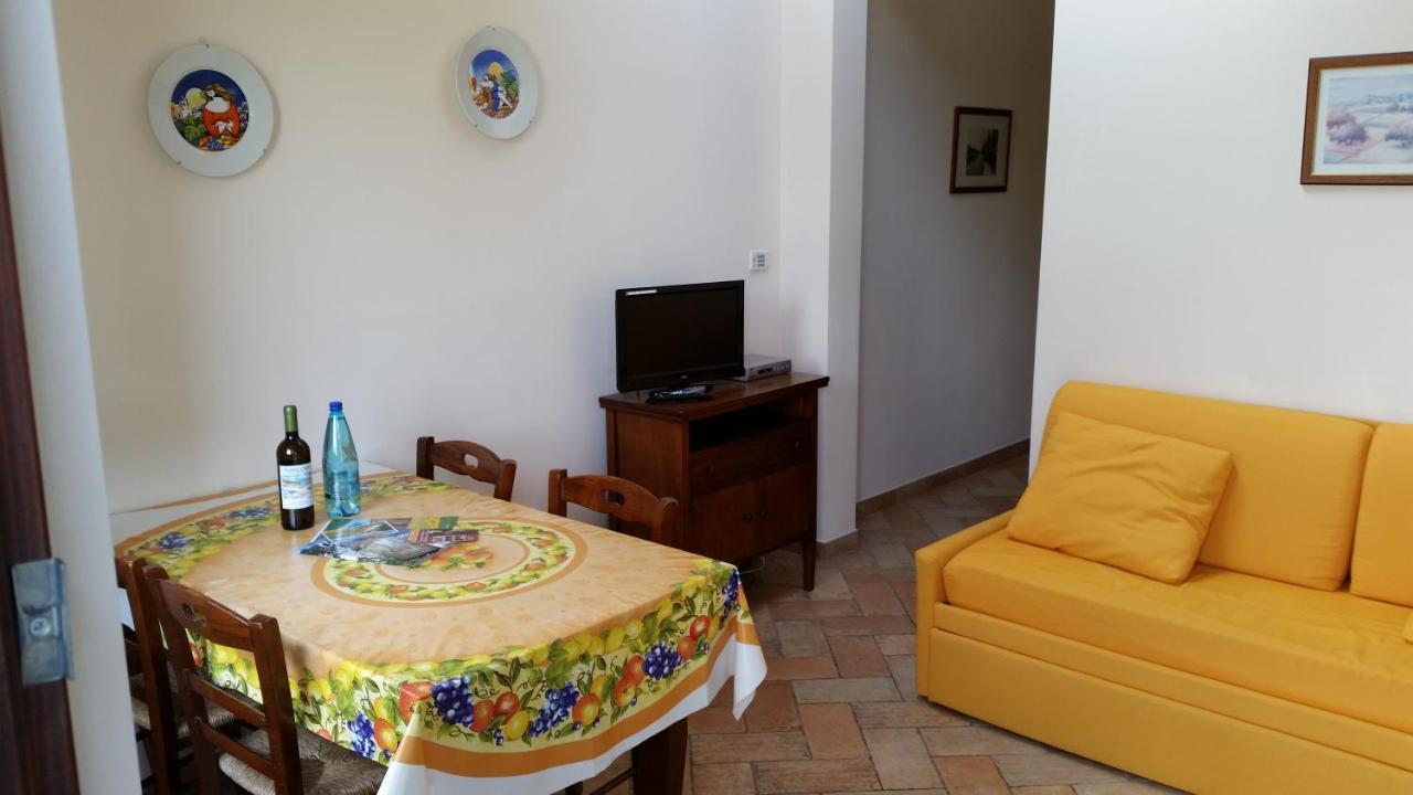Casale Del Conero Aparthotel Porto Recanati Luaran gambar