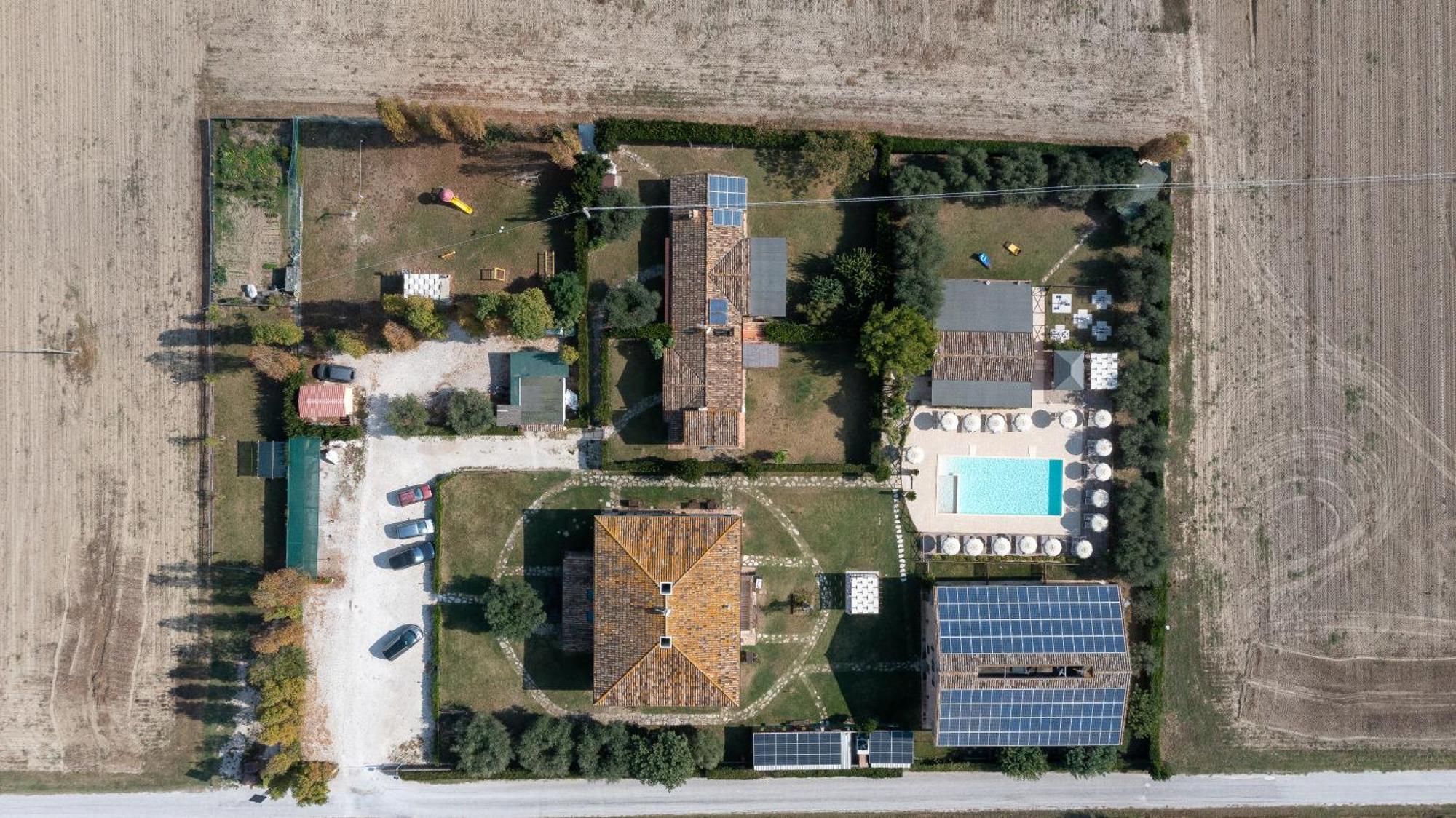 Casale Del Conero Aparthotel Porto Recanati Luaran gambar