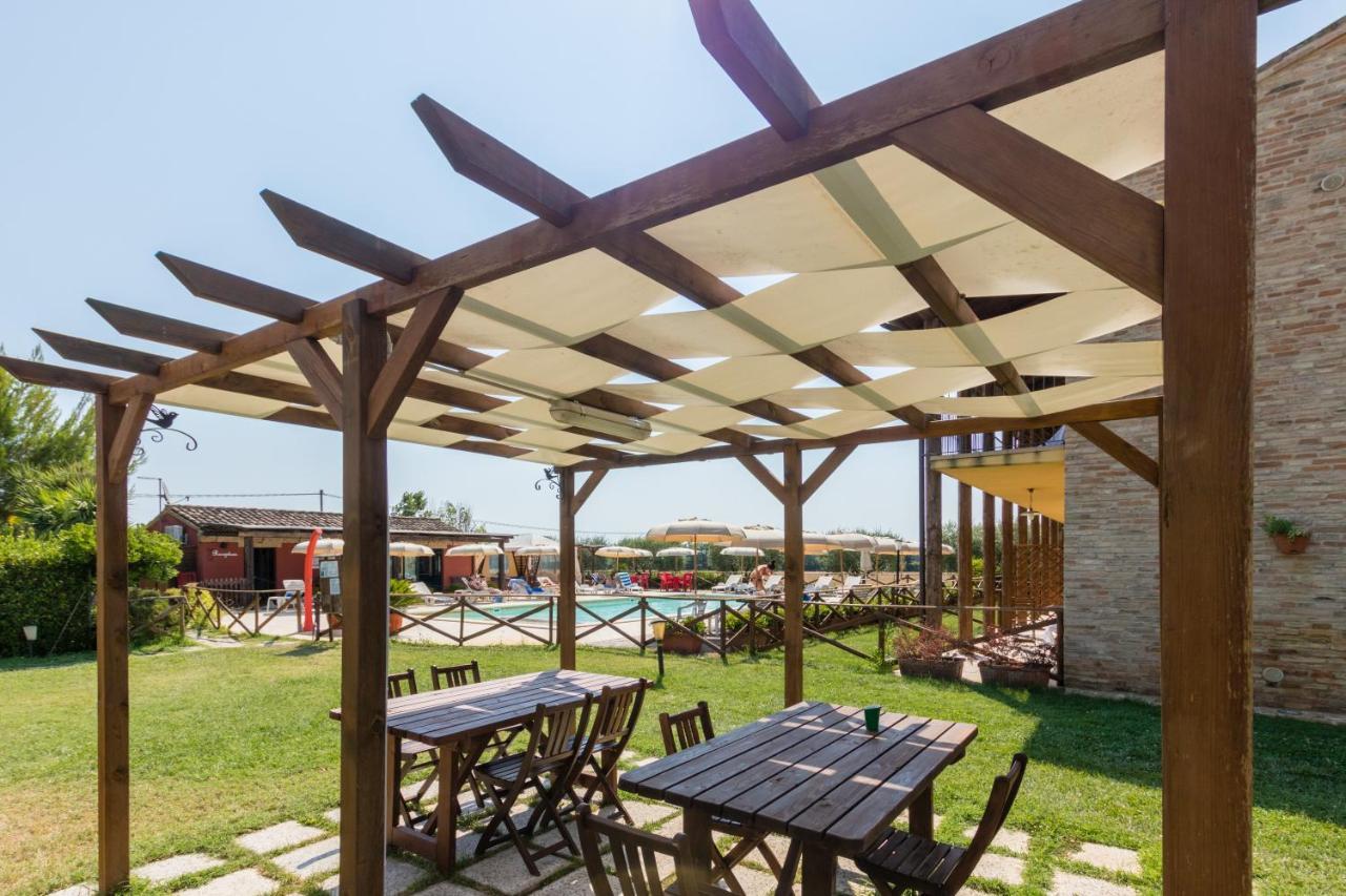 Casale Del Conero Aparthotel Porto Recanati Luaran gambar