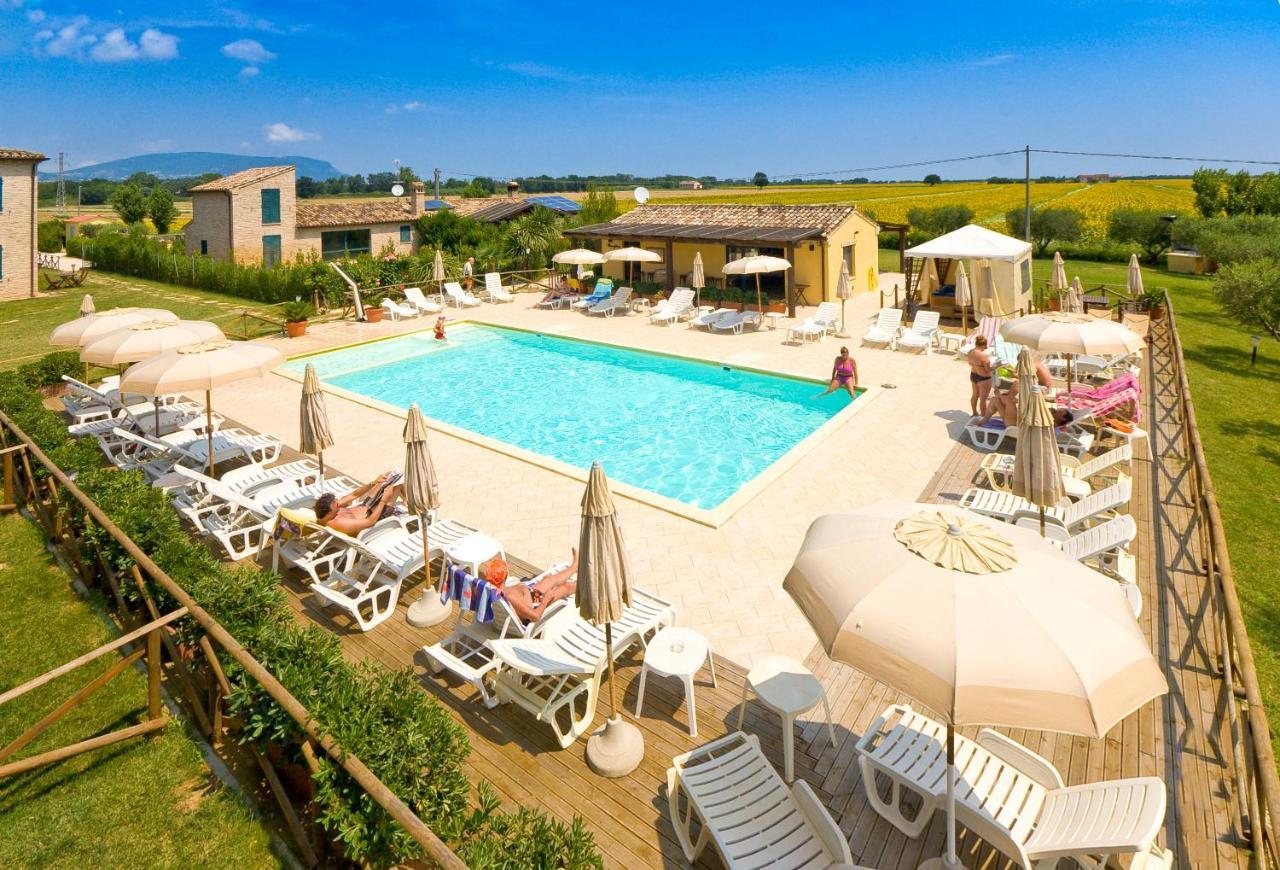 Casale Del Conero Aparthotel Porto Recanati Luaran gambar